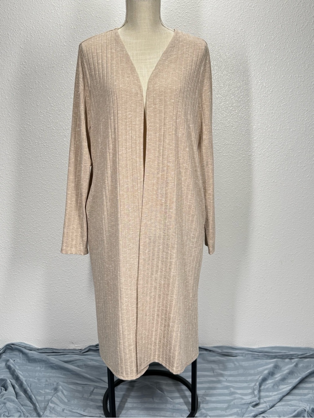 Lane Bryant Open-Front Ribbed Cardigan - Cream w/ Metallic Pinstripe 14/16